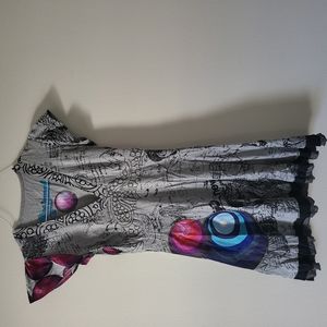 Designated dress, size 6